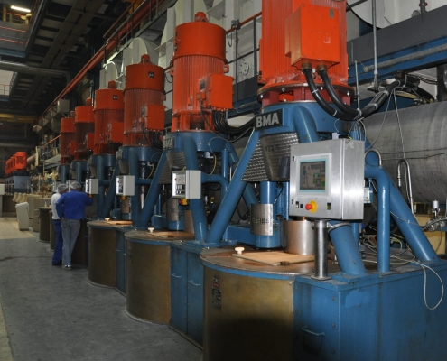 Measuring layer thickness in a centrifuge